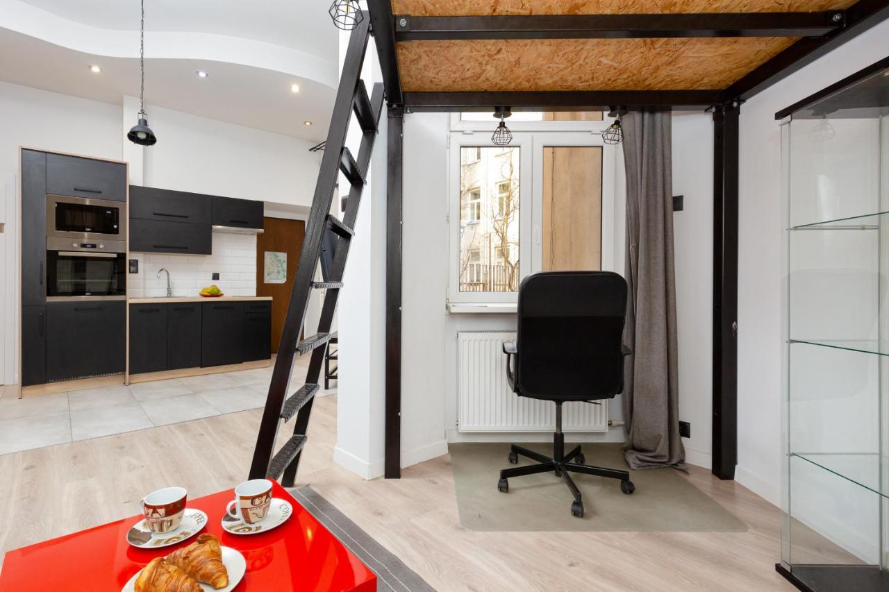 Downtown Studio Apartment Poznanska By Renters Варшава Экстерьер фото